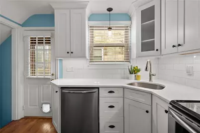 810 Irwin Dr, Pittsburgh, PA 15236 - Photo 15