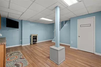 810 Irwin Dr, Pittsburgh, PA 15236 - Photo 25