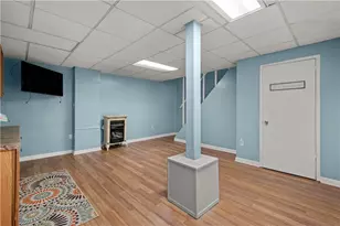 810 Irwin Dr, Pittsburgh, PA 15236 - Photo 25