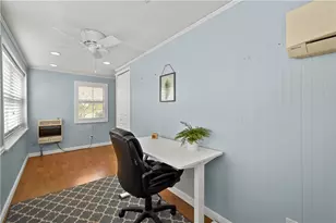 810 Irwin Dr, Pittsburgh, PA 15236 - Photo 17