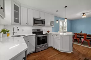 810 Irwin Dr, Pittsburgh, PA 15236 - Photo 13