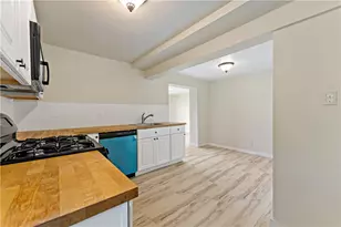 208 Creston Dr, West Mifflin, PA 15122 - Photo 9