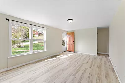 208 Creston Dr, West Mifflin, PA 15122 - Photo 7