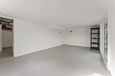 208 Creston Dr, West Mifflin, PA 15122 - Photo 37