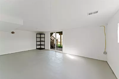 208 Creston Dr, West Mifflin, PA 15122 - Photo 35