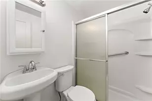 208 Creston Dr, West Mifflin, PA 15122 - Photo 19