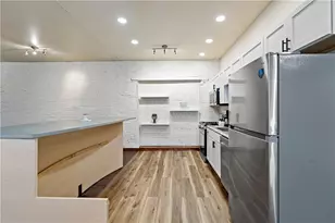 131 Beam Wy, Pittsburgh, PA 15211 - Photo 7