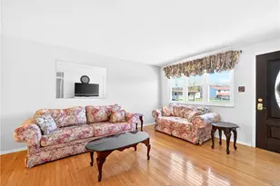 48 W Glennis Dr, Hempfield Township, PA 15601 - Photo 3