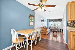 48 W Glennis Dr, Hempfield Township, PA 15601 - Photo 5