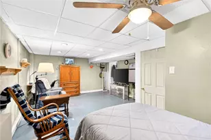 48 W Glennis Dr, Hempfield Township, PA 15601 - Photo 23