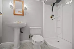 616 Rossmore Ave, Pittsburgh, PA 15226 - Photo 13