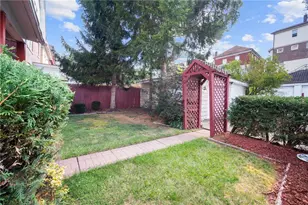 616 Rossmore Ave, Pittsburgh, PA 15226 - Photo 29