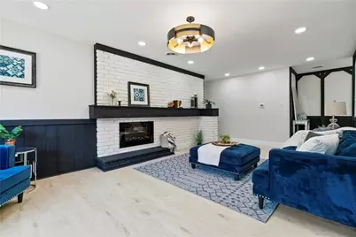 350 Mowry Dr, Pittsburgh, PA 15236 - Photo 5