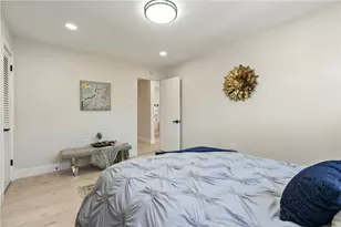 350 Mowry Dr, Pittsburgh, PA 15236 - Photo 11