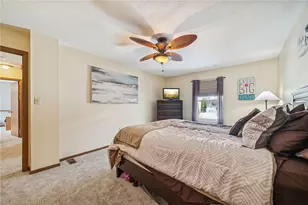 440 Shelbourne Dr, Pittsburgh, PA 15239 - Photo 25