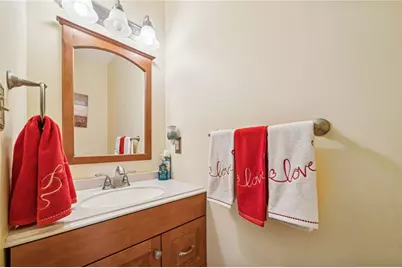 440 Shelbourne Dr, Pittsburgh, PA 15239 - Photo 15