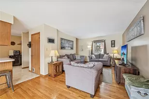 440 Shelbourne Dr, Pittsburgh, PA 15239 - Photo 17