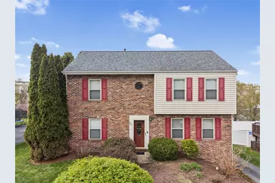 440 Shelbourne Dr, Pittsburgh, PA 15239 - Photo 1
