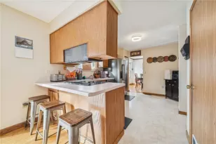 440 Shelbourne Dr, Pittsburgh, PA 15239 - Photo 7