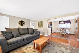 43 Kenridge Dr, Kennedy Township, PA 15136 - Photo 7