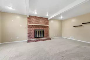1608 Tamarack Dr, Pittsburgh, PA 15101 - Photo 3