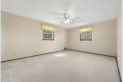 1608 Tamarack Drive, Pittsburgh, PA 15101 - Photo 19