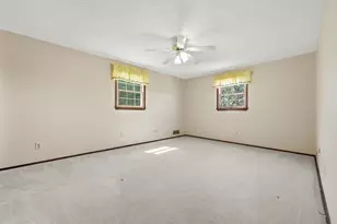 1608 Tamarack Dr, Pittsburgh, PA 15101 - Photo 19