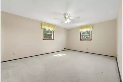 1608 Tamarack Drive, Pittsburgh, PA 15101 - Photo 19