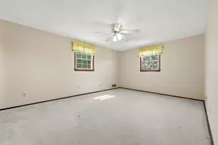 1608 Tamarack Dr, Pittsburgh, PA 15101 - Photo 19