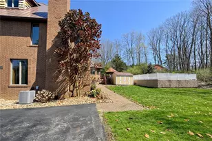 1 Coronado Dr, Neshannock Township, PA 16105 - Photo 9