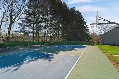 323 Ridge Point Cir #24, South Fayette, PA 15017 - Photo 11