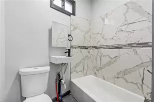 1306 Complete St, Pittsburgh, PA 15212 - Photo 7