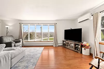 260 S Somerset Street, Quemahoning Township, PA 15563 - Photo 9