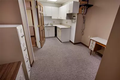 302 9th St, New Brighton, PA 15066 - Photo 13