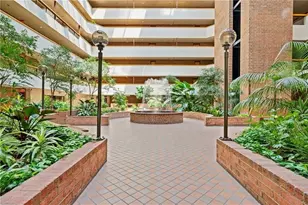 307 S Dithridge, Pittsburgh, PA 15213 - Photo 3