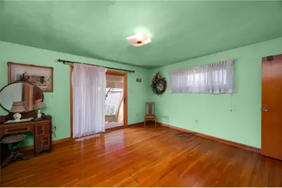 349 Dinnerbell Road, Penn Township, PA 16002 - Photo 9