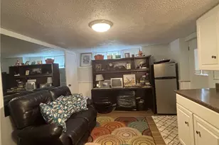 364 Messmore Rd, McClellandtown, PA 15458 - Photo 15