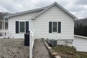 364 Messmore Rd, McClellandtown, PA 15458 - Photo 21