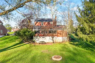 2808 Herron Ln, Pittsburgh, PA 15116 - Photo 23