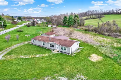 2533 W Crawford Ave, Dunbar Township, PA 15425 - Photo 31