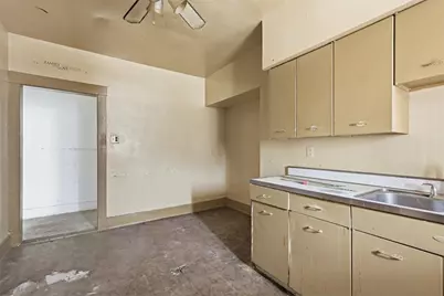 618 Broadway Ave, Stowe Township, PA 15136 - Photo 7