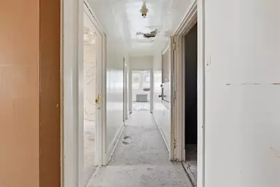 618 Broadway Ave, Stowe Township, PA 15136 - Photo 5