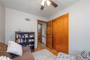 925 Lindenwood Dr, Pittsburgh, PA 15234 - Photo 19