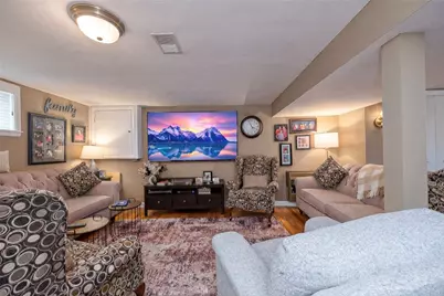 925 Lindenwood Dr, Pittsburgh, PA 15234 - Photo 23