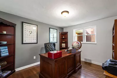 558 Rolling Green Drive, Bethel Park, PA 15102 - Photo 27