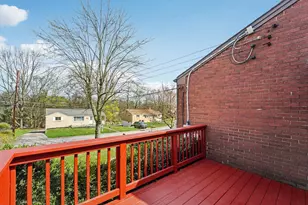 139 Peters Dr, Pittsburgh, PA 15116 - Photo 23