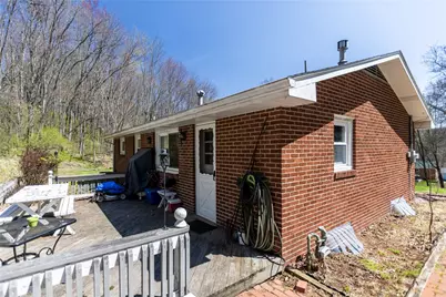 113 Center St, Evans City, PA 16033 - Photo 3