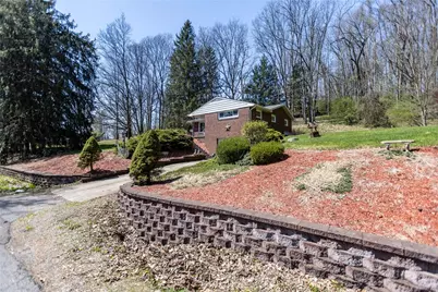 113 Center St, Evans City, PA 16033 - Photo 7