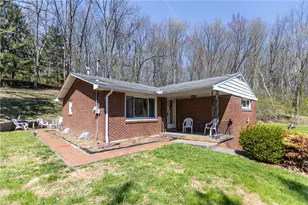 113 Center St, Evans City, PA 16033 - Photo 1