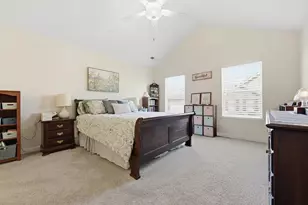 1042 Forest Oaks Dr, Center Township, PA 16001 - Photo 19